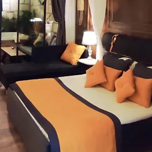 Otel Tnr &, Kuşadası